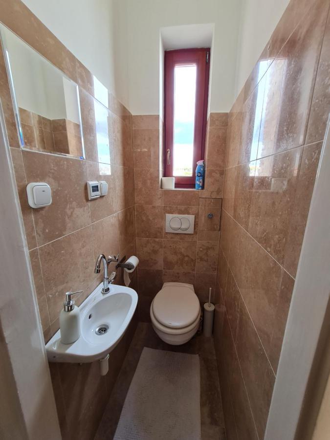 Marble Apartment -Near Buda Castle بودابست المظهر الخارجي الصورة
